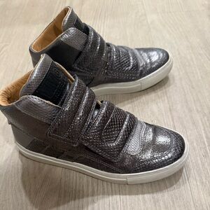 MM6 Maison Martin Margiela  Silver Sneakers, size 37